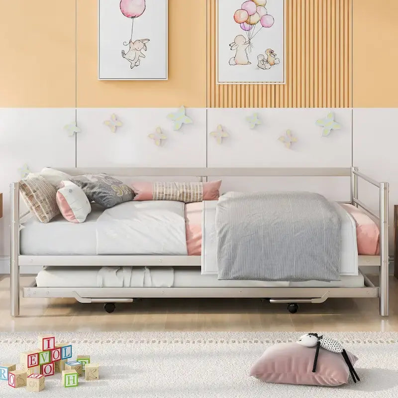 Metal Daybed with Adjustable Trundle, Pop Up Trundle